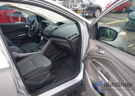 2015 Ford Escape Se z USA, uszkodzony, nr VIN 1FMCU0G77FUB36482